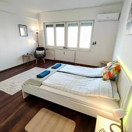 Flair Apartment *